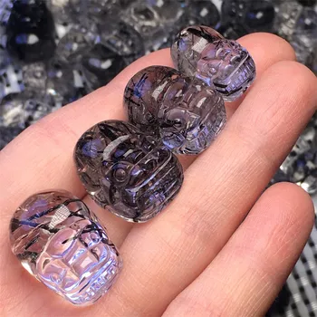 1 Ks Fengbaowu Přírodního Kamene Černé Vlasy Rutilated Quartz Mýtické Divoké Zvíře Pixiu Crystal Vyřezávané Zvíře Módní Šperky Dárek